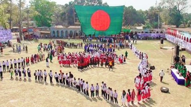 নড়াইলে হাজারো কণ্ঠে বঙ্গবন্ধুর ৭ মার্চের ভাষণ ও শুদ্ধ সুরে জাতীয় সঙ্গীত পরিবেশন।