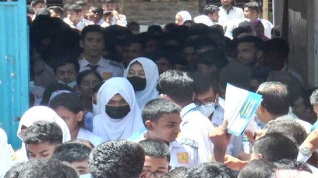 এইচএসসির প্রথম দিনে ১৯৭৫৯ পরীক্ষার্থী অনুপস্থিত