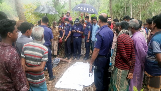 আদমদীঘিতে চালককে হত্যা করে অটোভ্যান ছিনতাই।