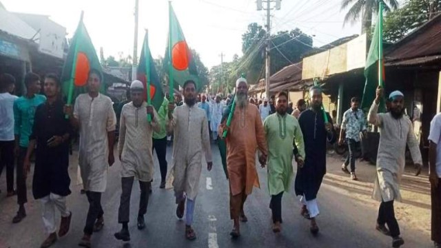 সাদুল্লাপুরে জামায়াতের মিছিলে নেতাকর্মীদের ঢল