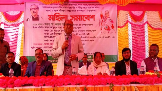 নড়াইলে গুজব-অপপ্রচার রোধ ও সরকারের অর্জন-সাফল্য বিষয়ে মহিলা সমাবেশ অনুষ্ঠিত