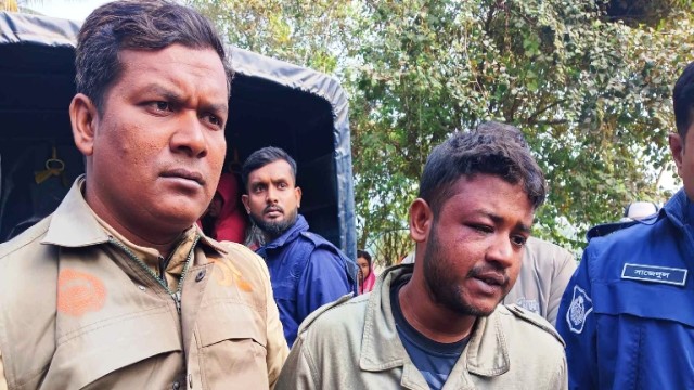 নড়াইলে ভ্যান নিয়ে কিশোরকে শ্বাসরোধে হত্যা,অভিযুক্ত গ্রেপ্তার 