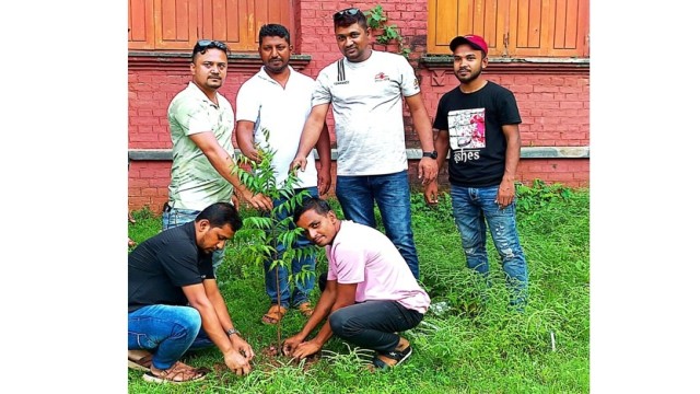ডা. জুবাইদার জন্মবার্ষিকীতে বগুড়ায় ছাত্রদলের বৃক্ষরোপন