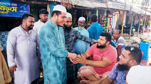 নন্দীগ্রামের গ্রামে-গঞ্জে ড.মোস্তফা ফয়সাল পারভেজের গণসংযোগ