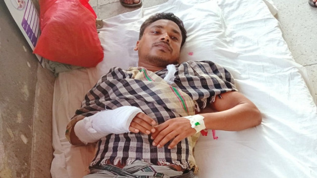 ইন্দুরকানীতে তুচ্ছ ঘটনাকে কেন্দ্র করে ছাত্রদল নেতার দুই হাত ভেঙে দিল প্রতিপক্ষরা 