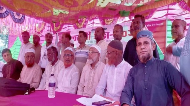 পলাশবাড়ী তলবী সভায় অবৈধ কমিটি বিলুপ্ত করে ৯ সদস্য বিশিষ্ট এ্যাডহক কমিটি গঠন