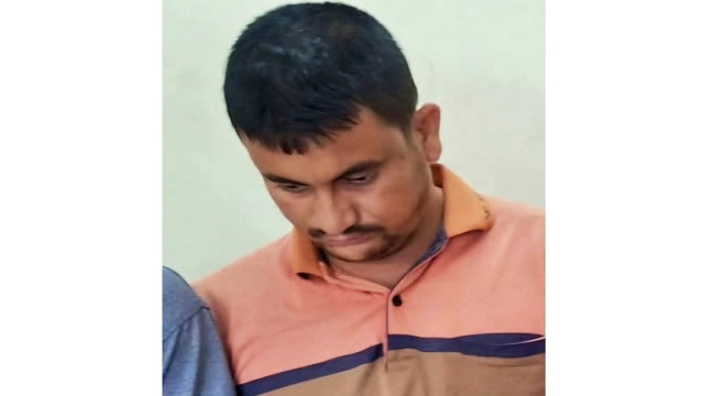 গোবিন্দগঞ্জে গৃহবধূকে ধর্ষণের অভিযোগে চিহ্নিত হ্যাকার গ্রেফতার