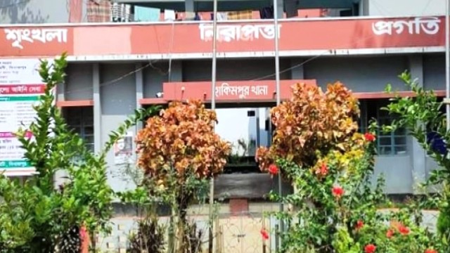 হিলি থানার তদন্ত ওসির বিরুদ্ধে ঘুষ-বাণিজ্যের অভিযোগ 