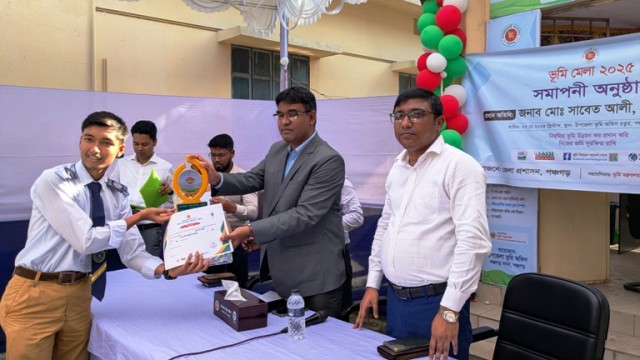 পঞ্চগড়ে শেষ হলো ভূমি  সেবা মেলা
