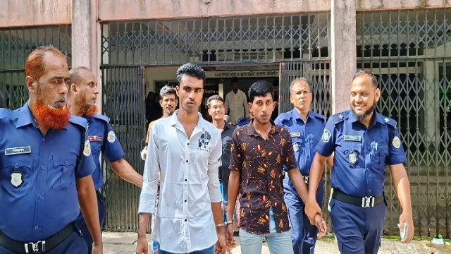 মাদ্রাসা ছাত্রীকে ধর্ষণের পরে হত্যা প্রধান আসামীর মৃত্যুদন্ড, সহযোগীর পাঁচ বছর কারাদন্ড  