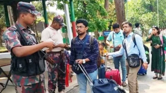 ৫ ঘন্টা বন্ধ থাকার ভারতে সচল হল আগরতলা ইমিগ্রেশন সার্ভার