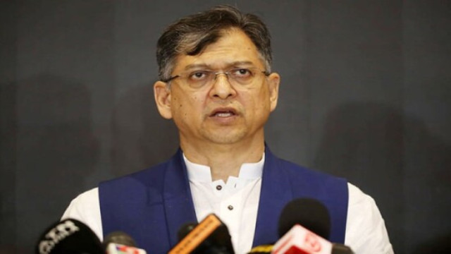 গণতান্ত্রিক শক্তির লড়াইয়ে আরামে আছেন দিল্লিওয়ালা: সালাহউদ্দিন আহমদ