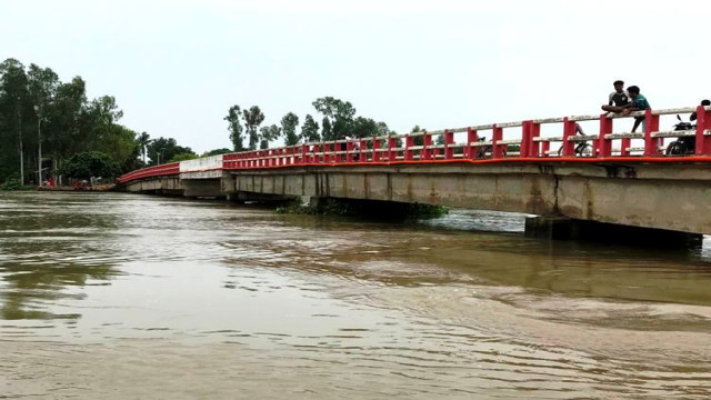  আত্রাই নদীর পানি বিপৎসীমার ১৫ সেন্টিমিটার ওপরে
