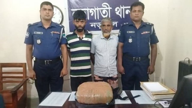 নড়াইলে দুই কেজি গাঁজাসহ দুইজন গ্রেফতার 