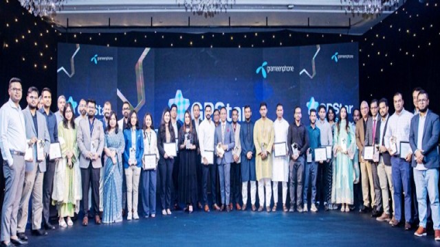 অসামান্য অবদানের জন্য জিপিস্টার পার্টনারদের স্বীকৃতি দিলো গ্রামীণফোন