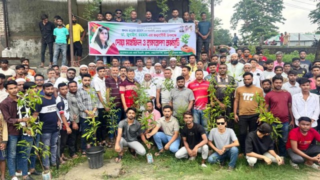 বগুড়ায় জুবাইদা রহমানের জন্মবার্ষিকীতে বৃক্ষরোপণ ও দোয়া মাহফিল