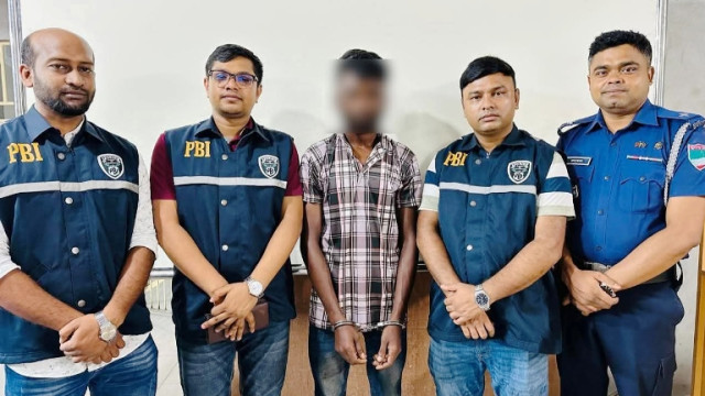 নড়াইলে আলোচিত ভ্যান চালক সুমন হত্যার মুল আসামি গ্রেপ্তার