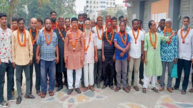 বগুড়ায় শতাধিক শ্রমিকের জাতীয় নাগরিক পার্টির উইং-এ যোগদান