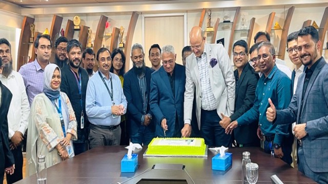 বাংলাদেশের ডিজিটাল কানেক্টিভিটি উন্নয়নে অংশীদারিত্ব চুক্তি সম্প্রসারণ করেছে গ্রামীণফোন ও ইডটকো