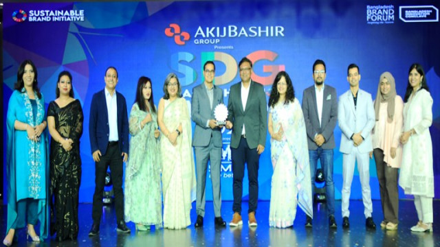 সবচেয়ে টেকসই টেলিকম কোম্পানির স্বীকৃতি পেল গ্রামীণফোন