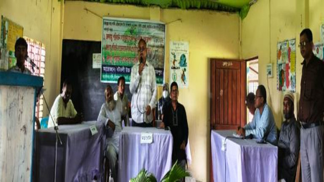 বীরগঞ্জে জলবায়ু পরিবর্তন সচেতনতা বৃদ্ধিতে বিতর্ক প্রতিযোগিতা অনুষ্ঠিত