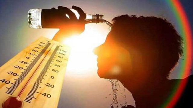 ভেঙে চলেছে তাপমাত্রার রেকর্ড
