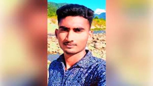 কালভার্ট থেকে ছিটকে পানিতে পড়ে কলেজছাত্রের মৃত্যু