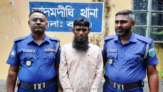 আদমদীঘিতে ট্যাপেন্টাডলসহ মাদক কারবারি গ্রেপ্তার